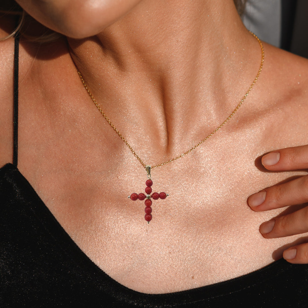 Pendentif Croix en corail de Méditerranée